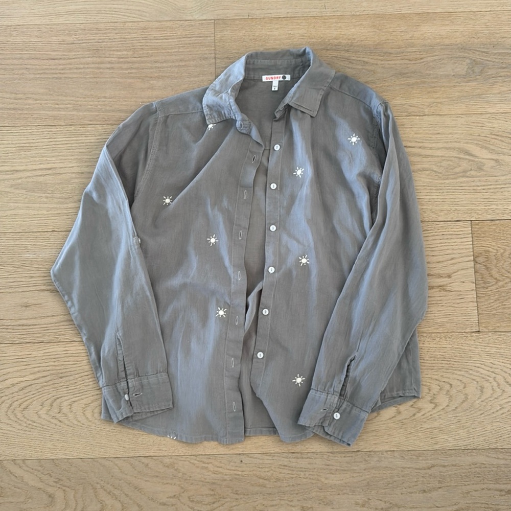 Sundry button down